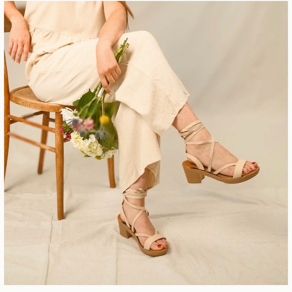 Solely Jane Interchangeable Heels - Picture 8 of 10